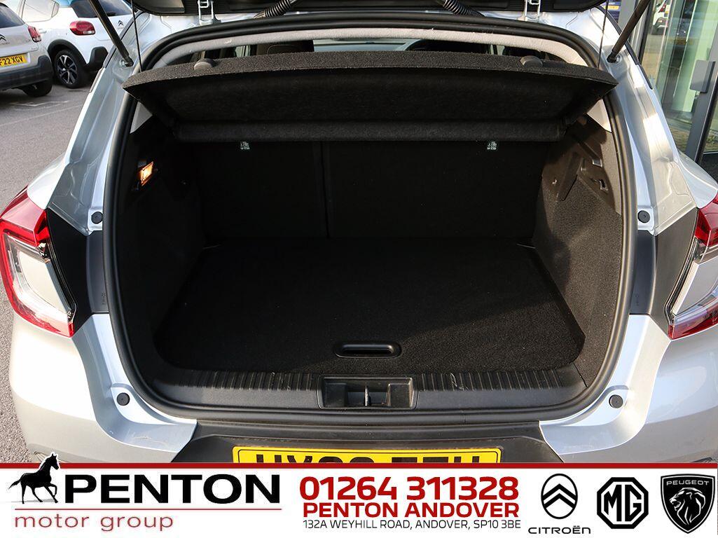 Used Renault Captur 2020 for sale - 76215256: Photo 8