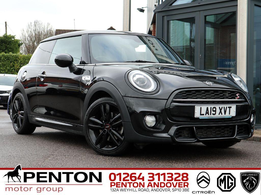 Used MINI Hatch 2019 for sale - 77696489: Photo 1