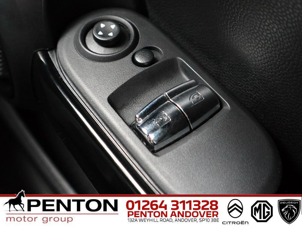 Used MINI Hatch 2019 for sale - 77696489: Photo 17