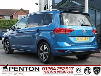 Used Volkswagen Touran 2019 for sale - 75140444: Photo