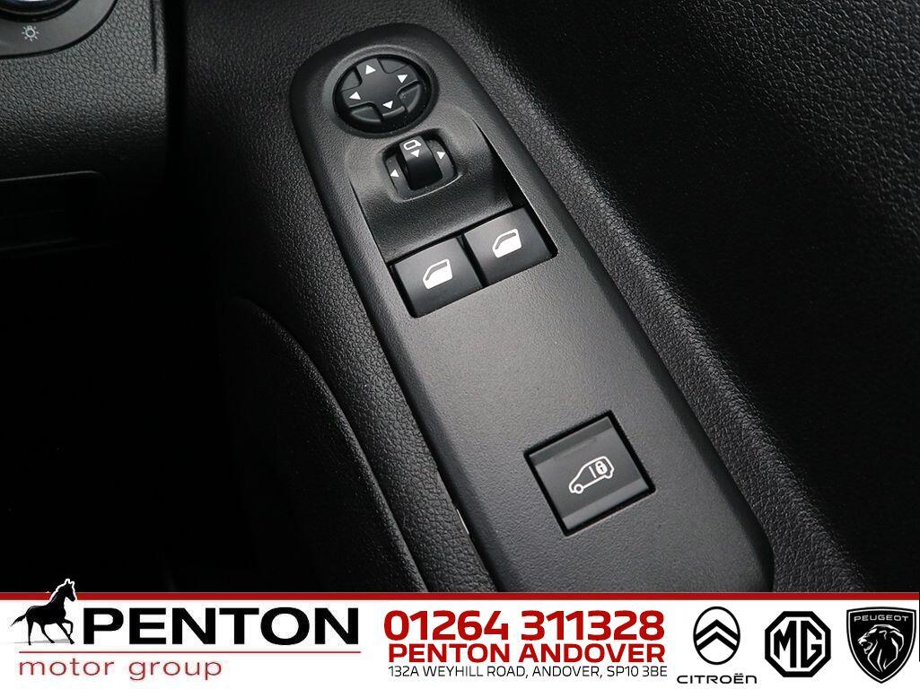 Used Vauxhall Combo 2020 for sale - 76283799: Photo 12