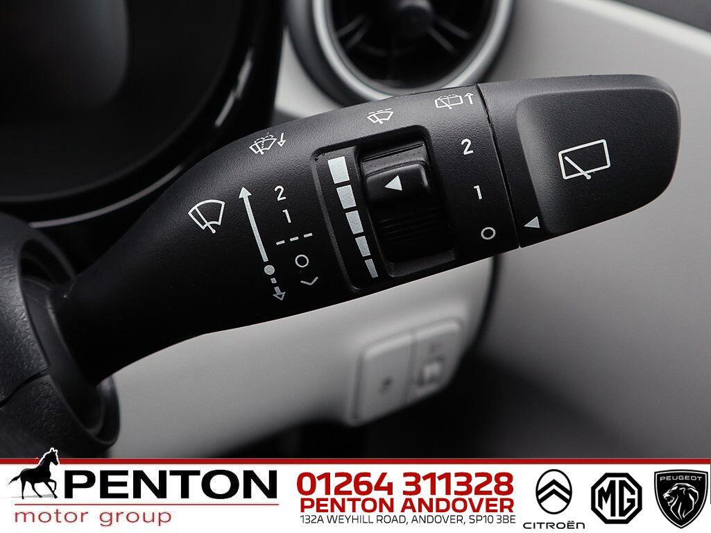 Used Hyundai i10 2023 for sale - 77109270: Photo 11