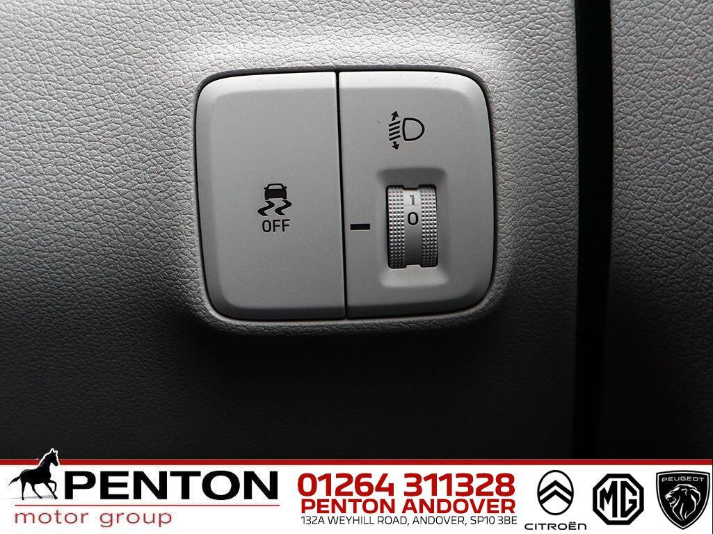 Used Hyundai i10 2023 for sale - 77109270: Photo 15