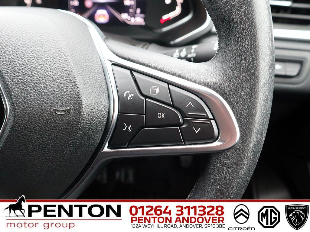 Used Renault Captur 2022 for sale - 76898846: Photo 11