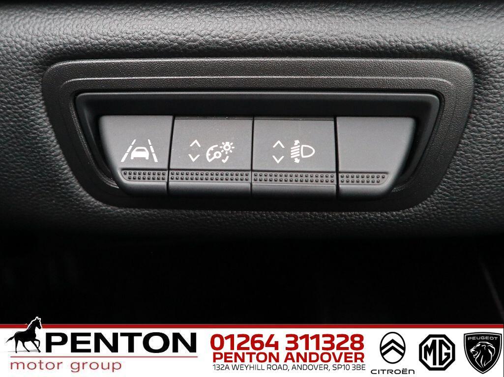 Used Renault Captur 2022 for sale - 76898846: Photo 21
