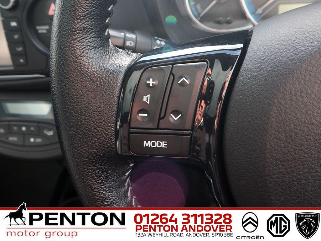 Used Toyota Yaris 2016 for sale - 77510948: Photo 10