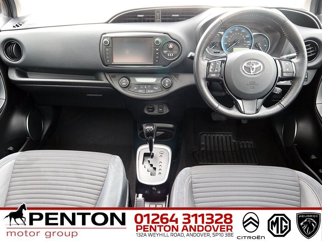 Used Toyota Yaris 2016 for sale - 77510948: Photo 2