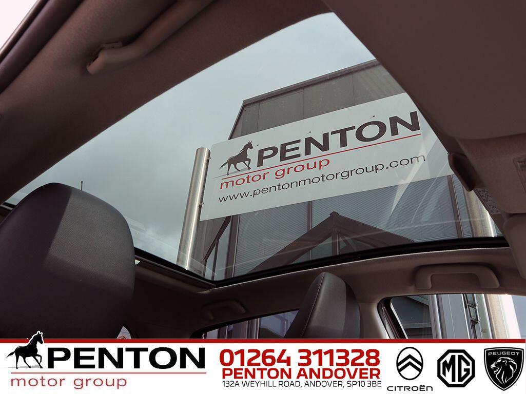 Used Toyota Yaris 2016 for sale - 77510948: Photo 5