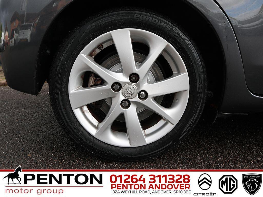 Used Toyota Yaris 2016 for sale - 77510948: Photo 6