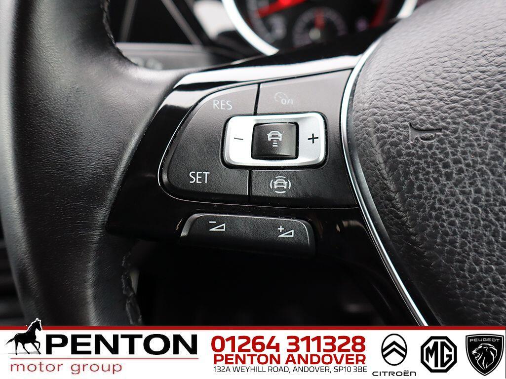 Used Volkswagen Touran 2020 for sale - 77926233: Photo 10