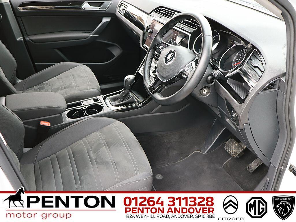 Used Volkswagen Touran 2020 for sale - 77926233: Photo 45
