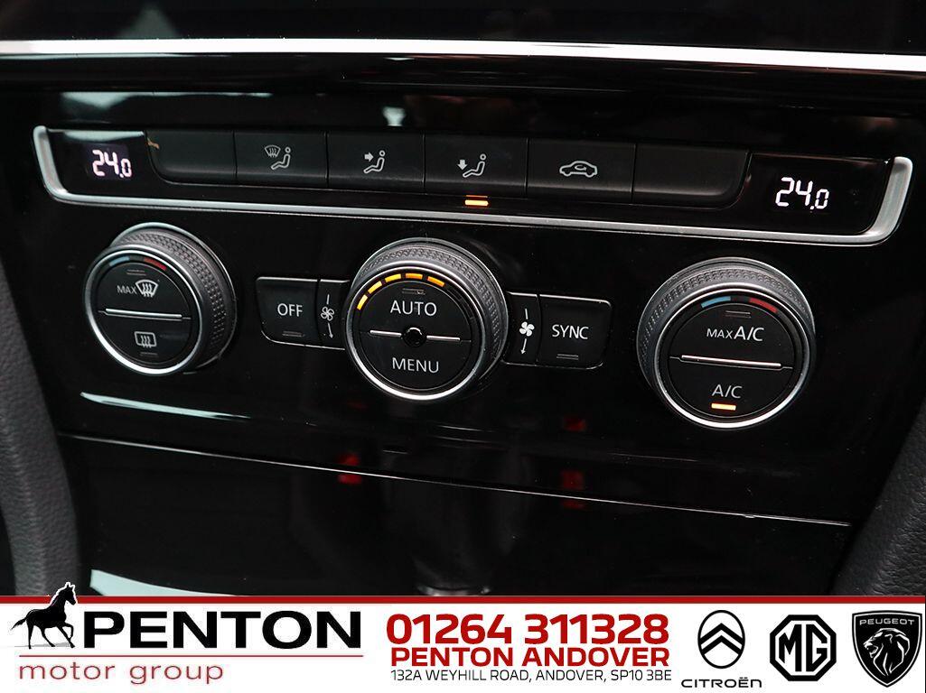 Used Volkswagen Golf 2020 for sale - 76201320: Photo 11