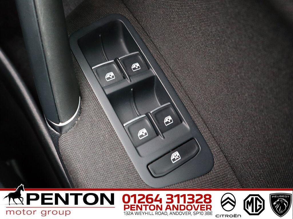 Used Volkswagen Golf 2020 for sale - 76201320: Photo 17