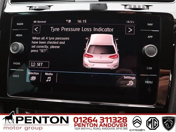 Used Volkswagen Golf 2020 for sale - 76201320: Photo 24