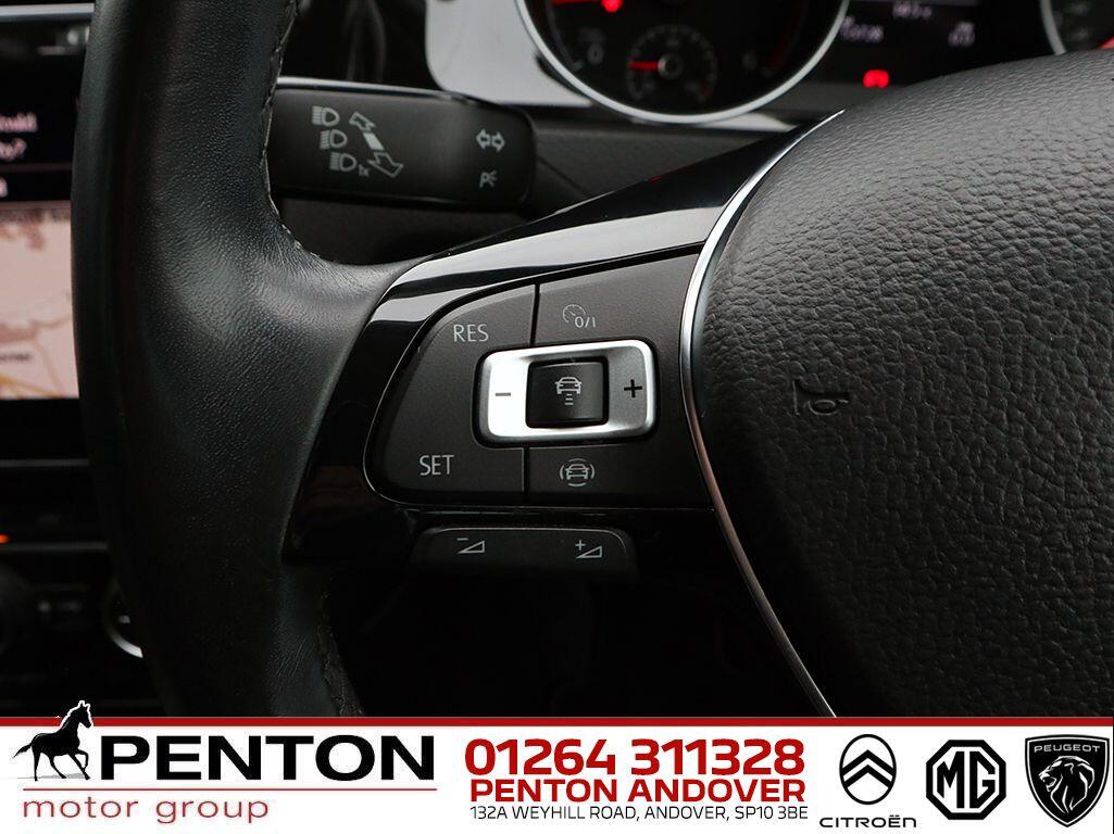 Used Volkswagen Golf 2020 for sale - 76201320: Photo 9