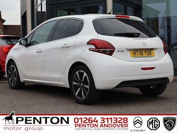 Used Peugeot 208 2018 for sale - 78086611: Photo