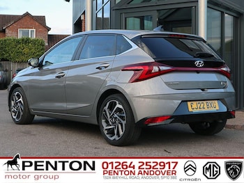 Used Hyundai i20 2022 for sale - 77646744: Photo