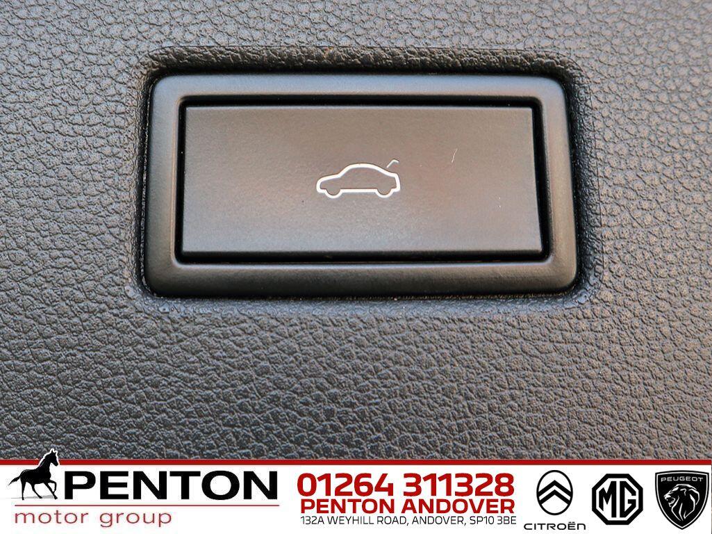 Used Volkswagen Tiguan 2019 for sale - 76122078: Photo 18