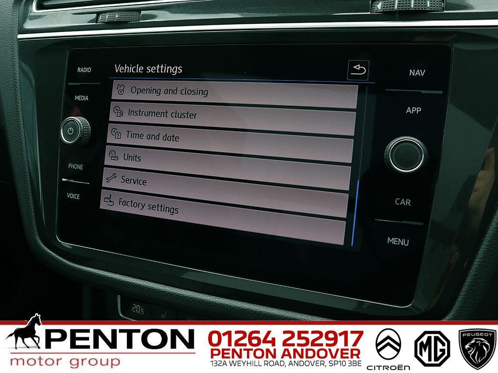 Used Volkswagen Tiguan 2019 for sale - 76122078: Photo 35