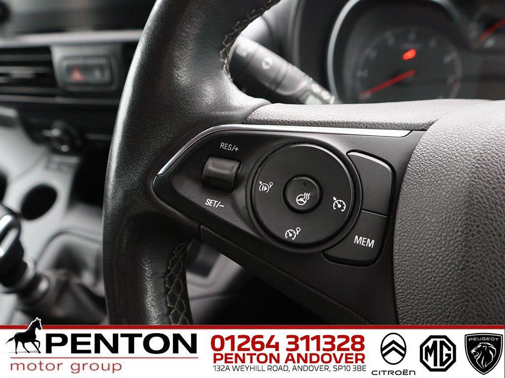 Used Vauxhall Combo Life 2022 for sale - 76997123: Photo 10