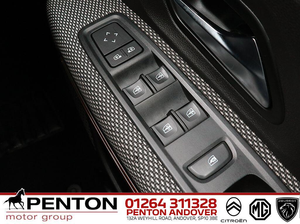 Used Dacia Sandero Stepway 2022 for sale - 76996933: Photo 14