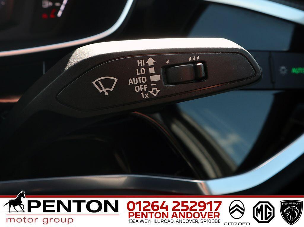 Used Audi Q3 2020 for sale - 75927525: Photo 13