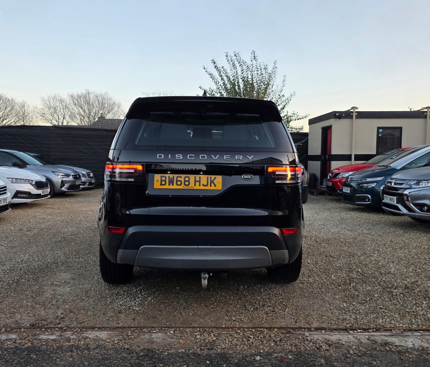 Used Land Rover Discovery 2018 for sale - 77008469: Photo 17