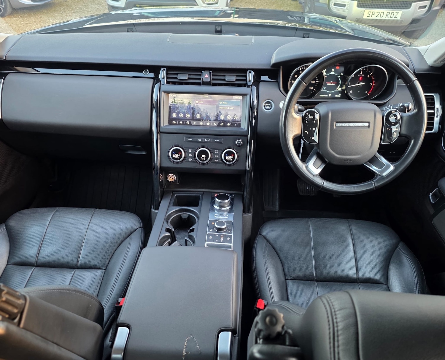 Used Land Rover Discovery 2018 for sale - 77008469: Photo 8