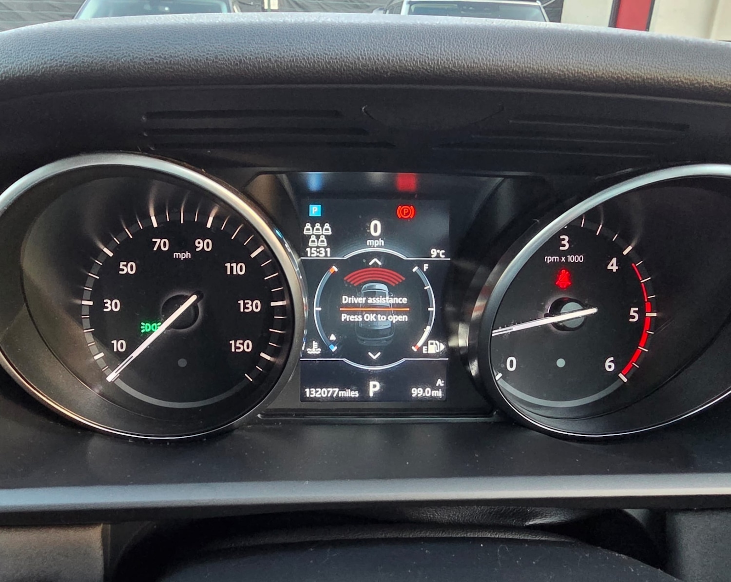 Used Land Rover Discovery 2018 for sale - 77008469: Photo 9