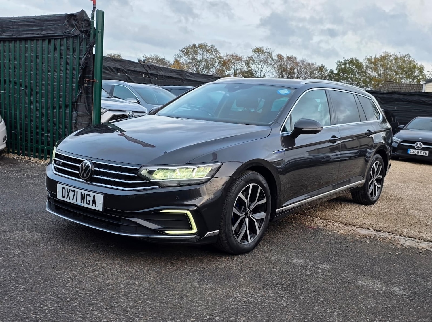 Used Volkswagen Passat 2021 for sale - 76547984: Photo 3