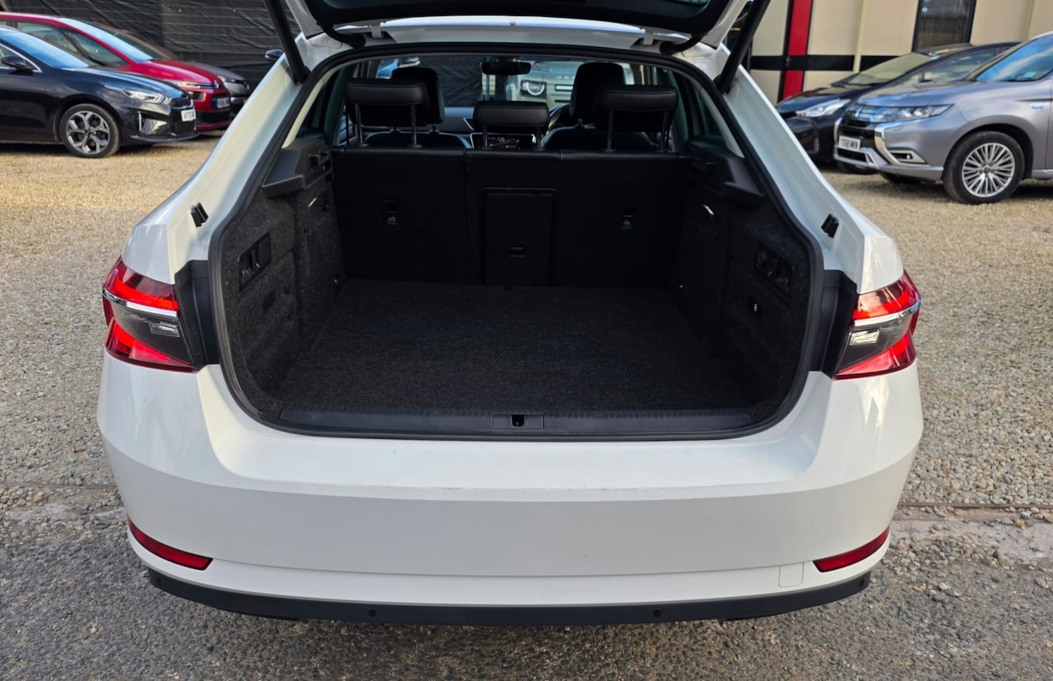 Used Skoda Superb 2020 for sale - 76394953: Photo 15