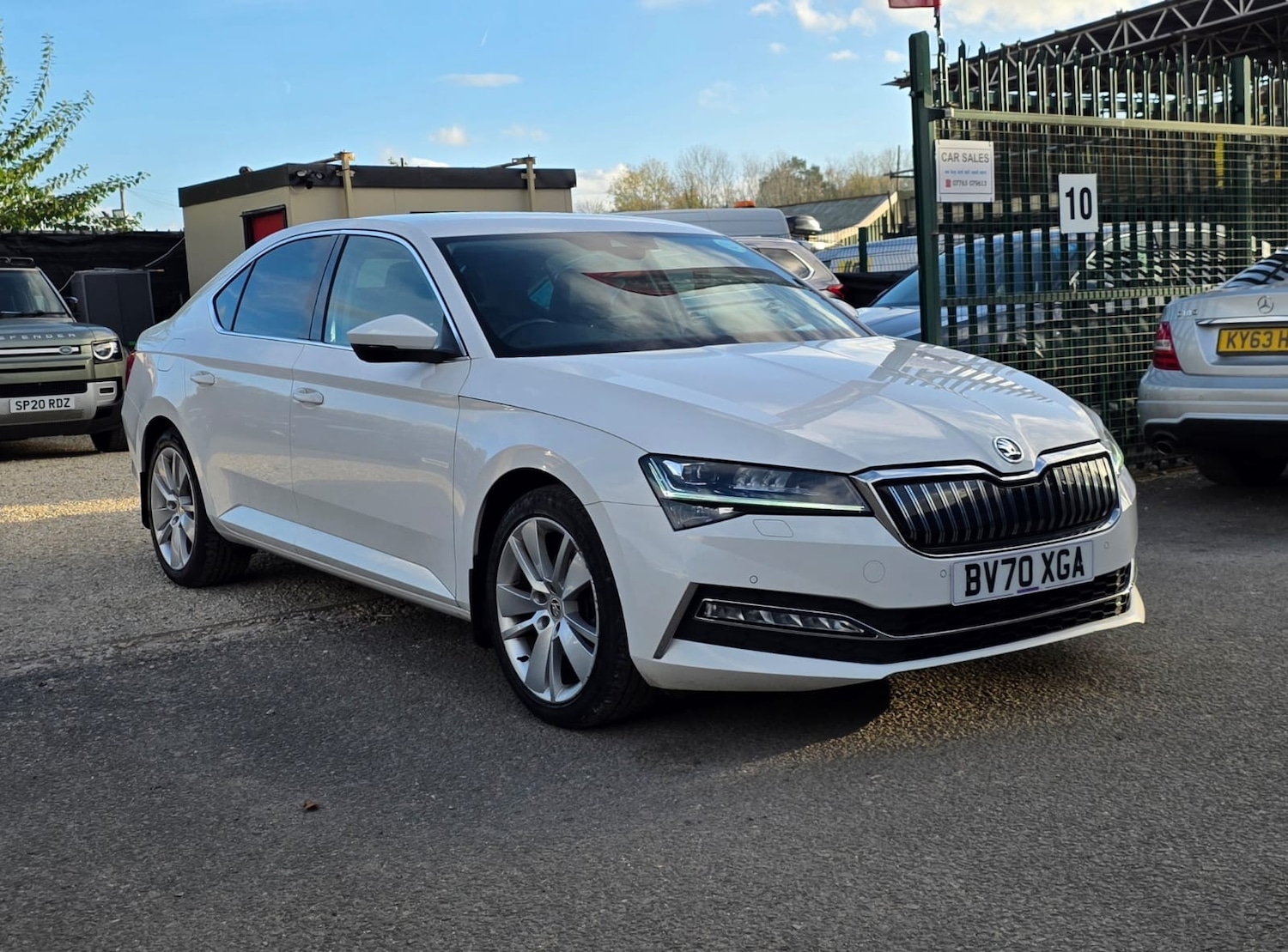 Used Skoda Superb 2020 for sale - 76394953: Photo 2