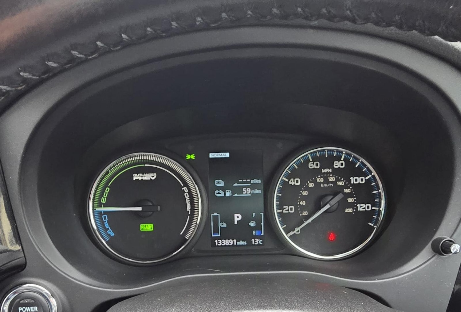 Used Mitsubishi Outlander 2017 for sale - 76987091: Photo 11