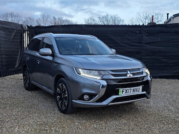 Used Mitsubishi Outlander 2017 for sale - 76987091: Photo