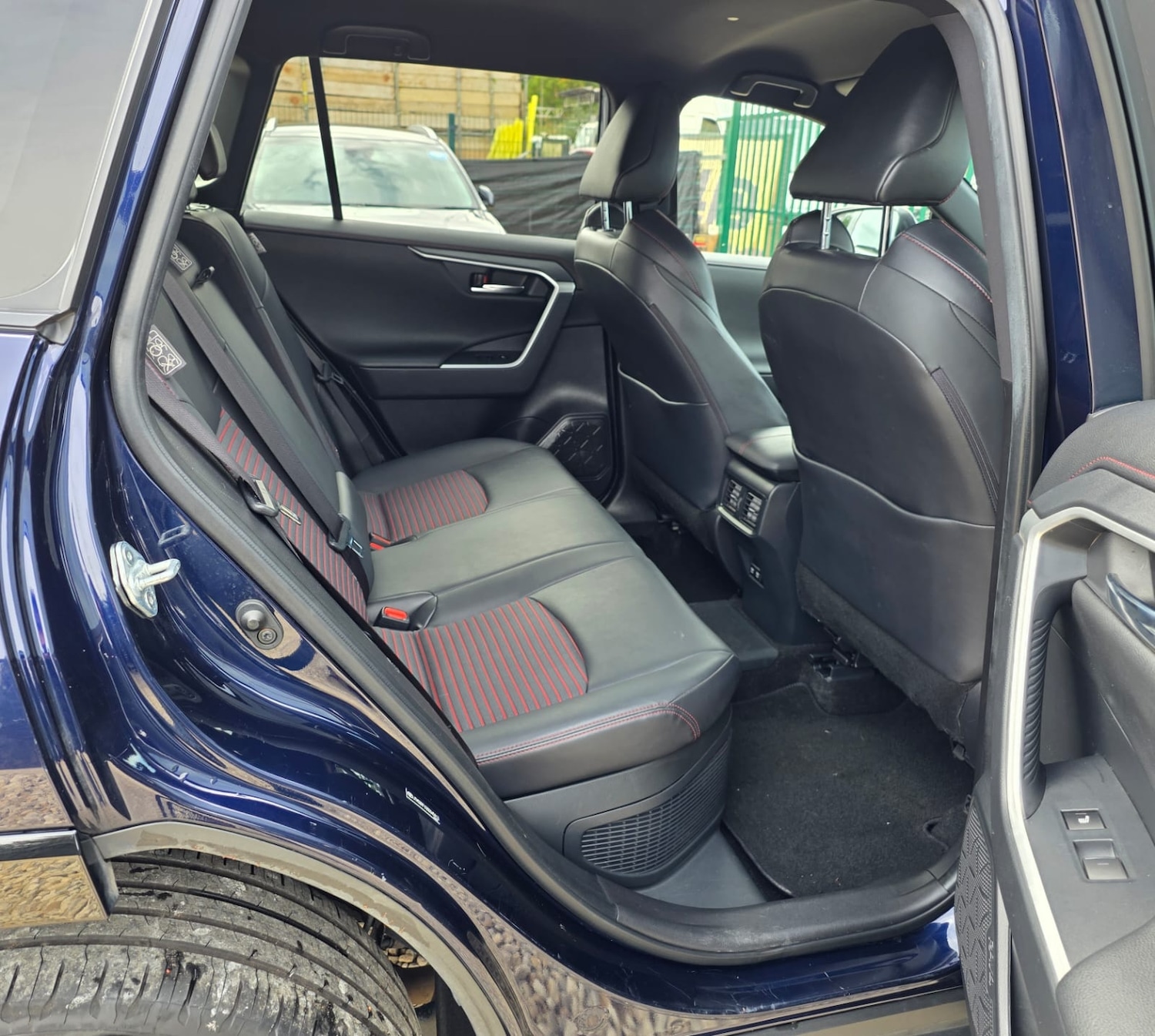 Used Toyota RAV4 2021 for sale - 76171333: Photo 14