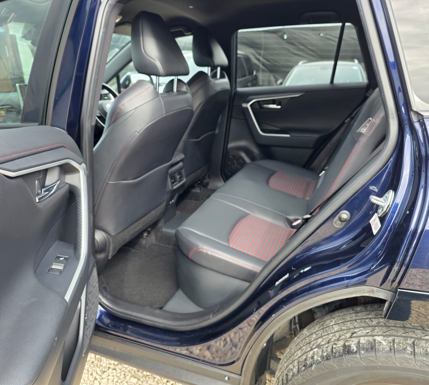 Used Toyota RAV4 2021 for sale - 76171333: Photo 15