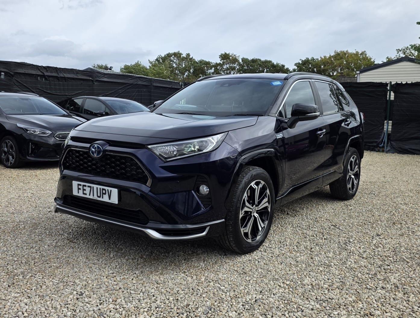 Used Toyota RAV4 2021 for sale - 76171333: Photo 2