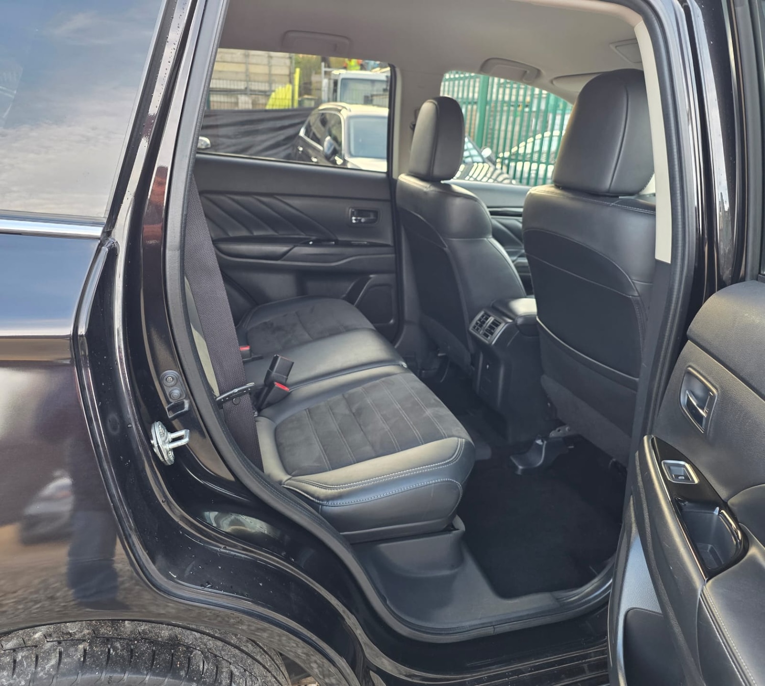 Used Mitsubishi Outlander 2019 for sale - 76564885: Photo 12