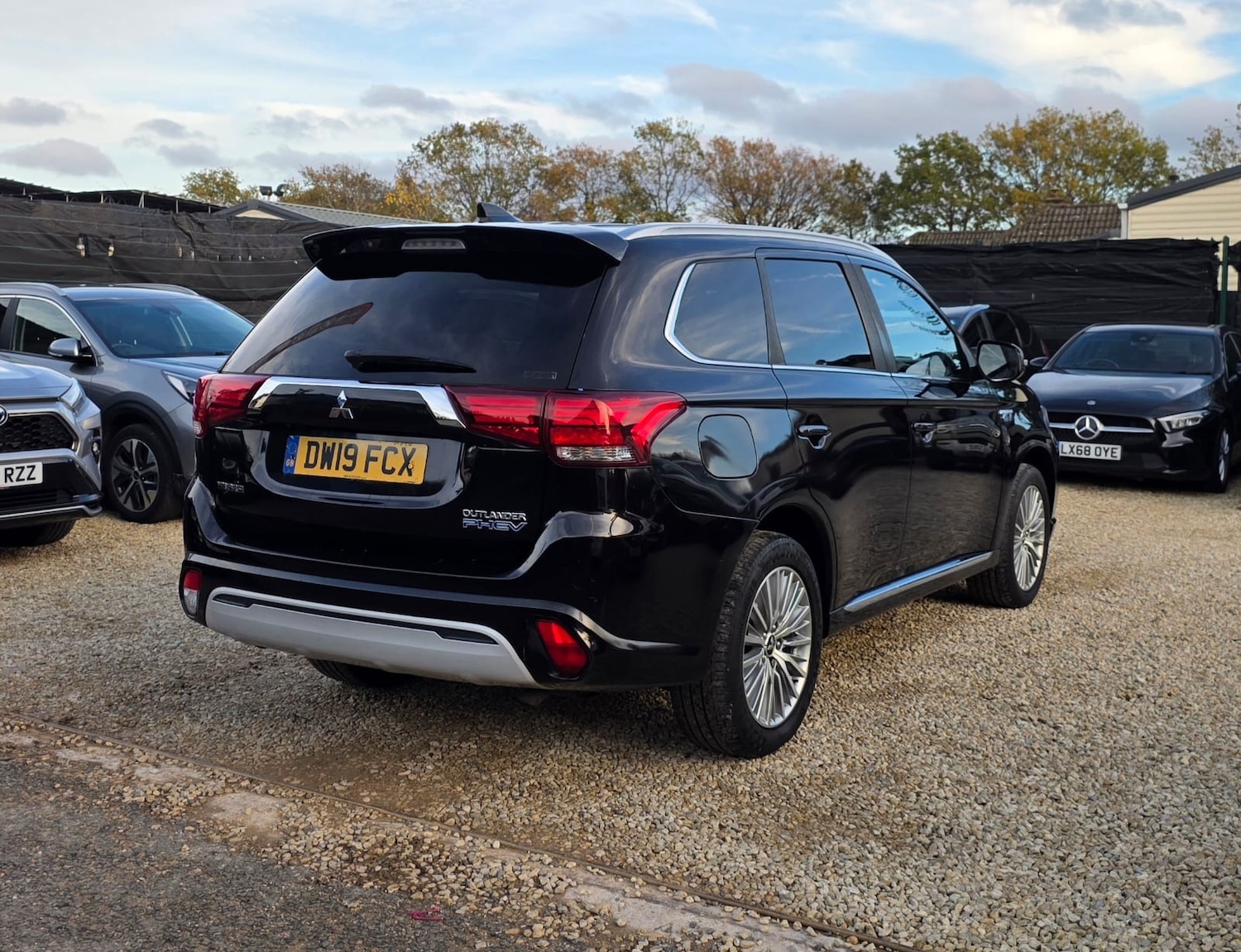 Used Mitsubishi Outlander 2019 for sale - 76564885: Photo 5