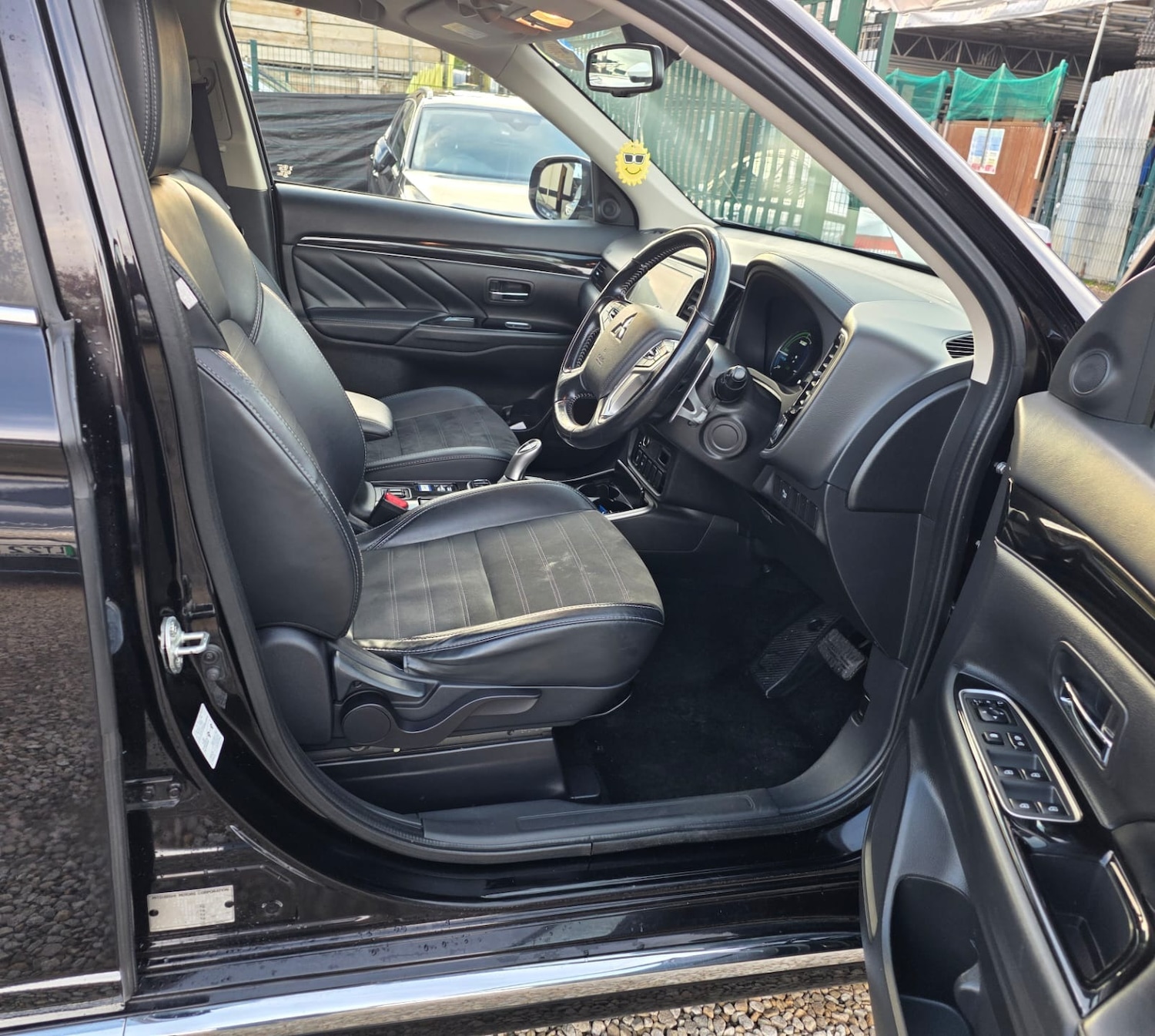 Used Mitsubishi Outlander 2019 for sale - 76564885: Photo 6