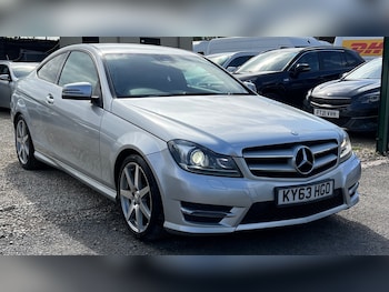 Used Mercedes-Benz C Class 2013 for sale - 77006198: Photo