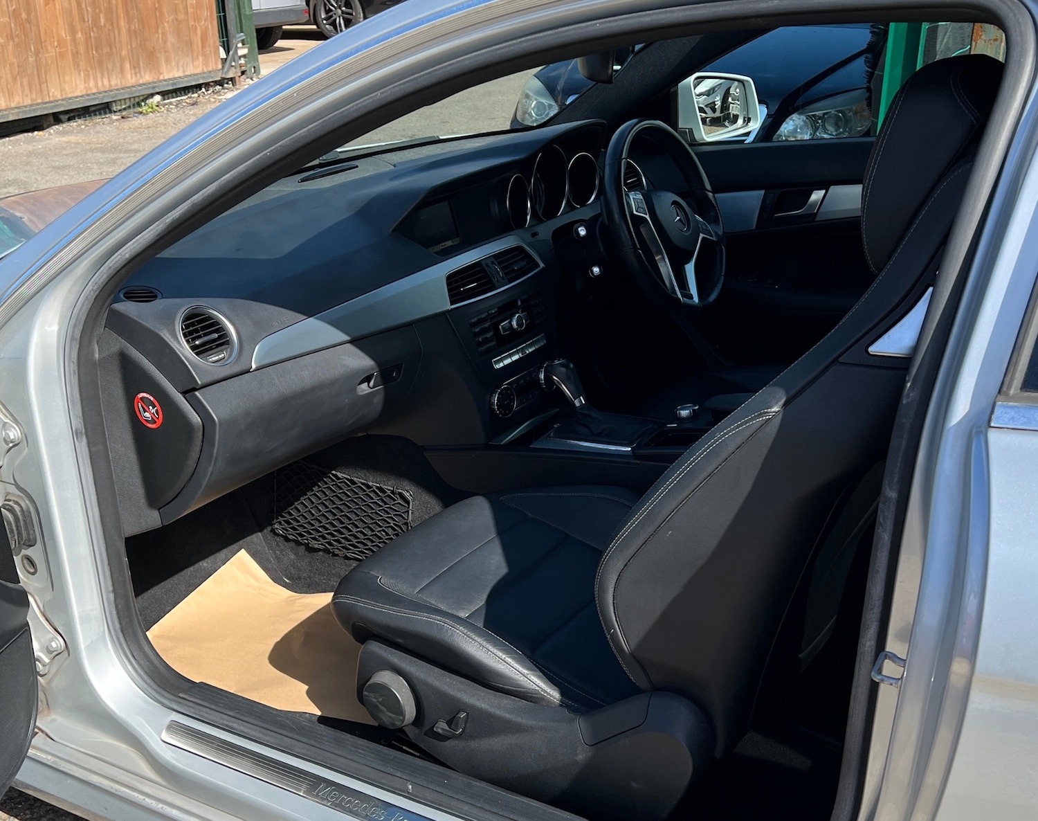 Used Mercedes-Benz C Class 2013 for sale - 77006198: Photo 7