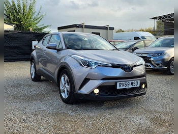 Used Toyota C-HR 2019 for sale - 76375694: Photo