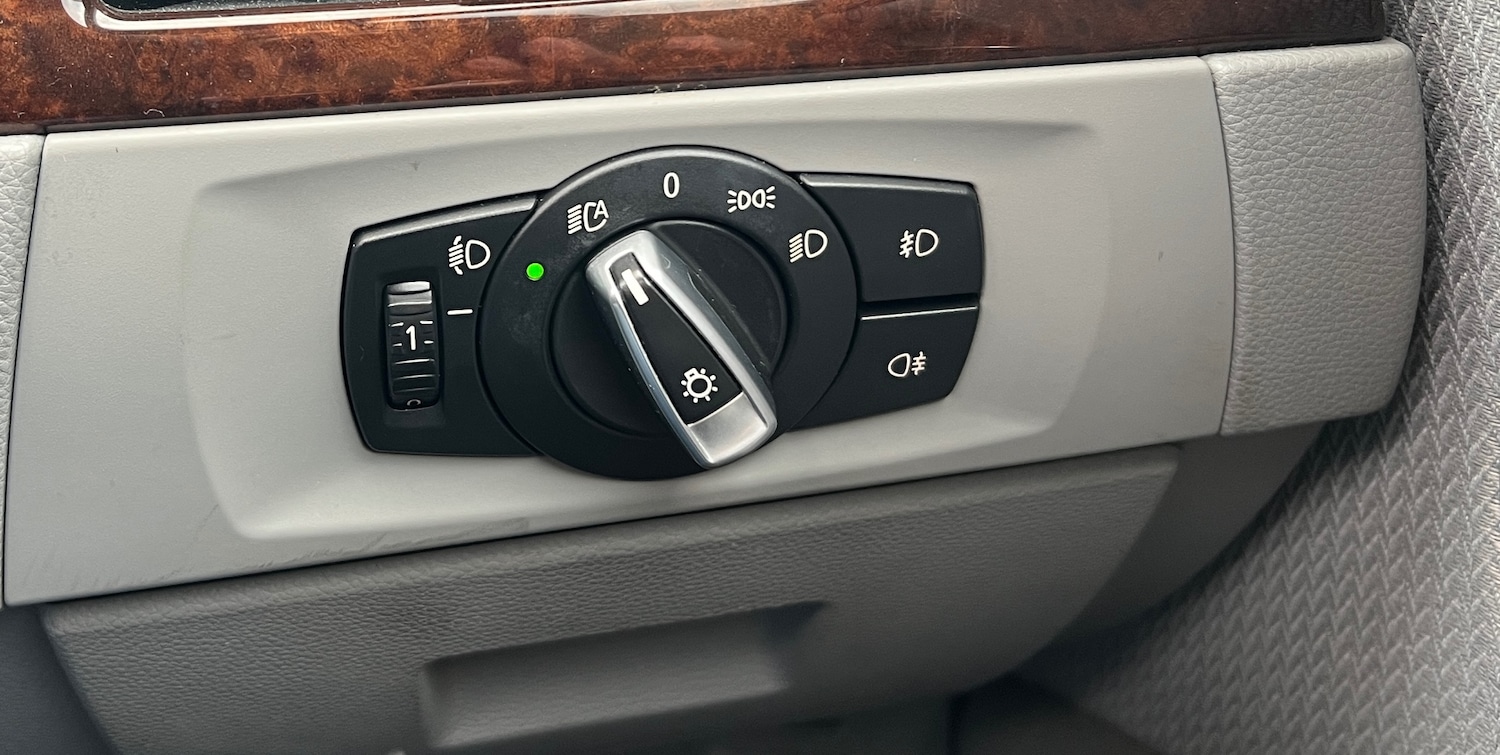 Used BMW 3 Series 2009 for sale - 77019487: Photo 15