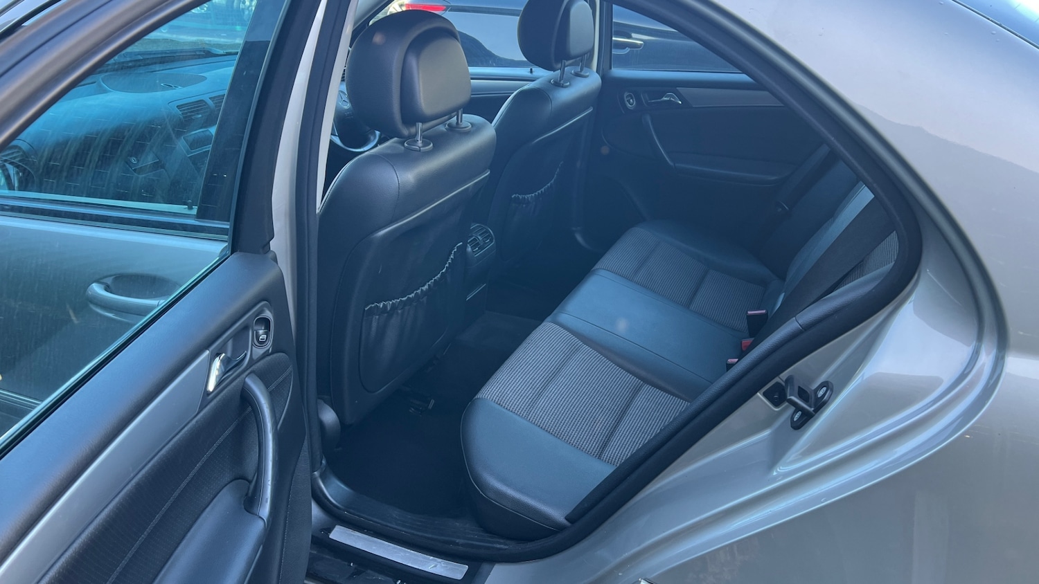 Used Mercedes-Benz C Class 2007 for sale - 77006189: Photo 10