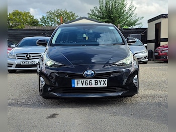 Used Toyota Prius 2016 for sale - 75982511: Photo