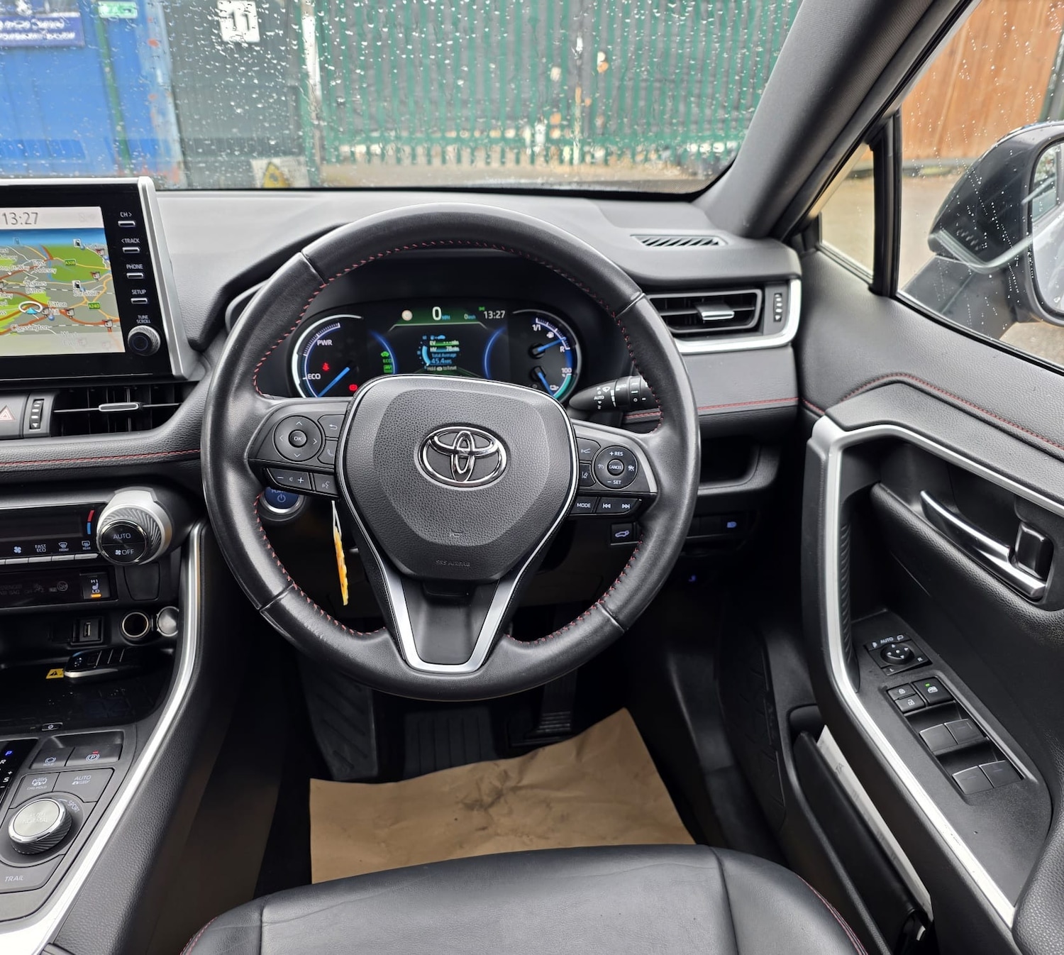 Used Toyota RAV4 2022 for sale - 76357770: Photo 10