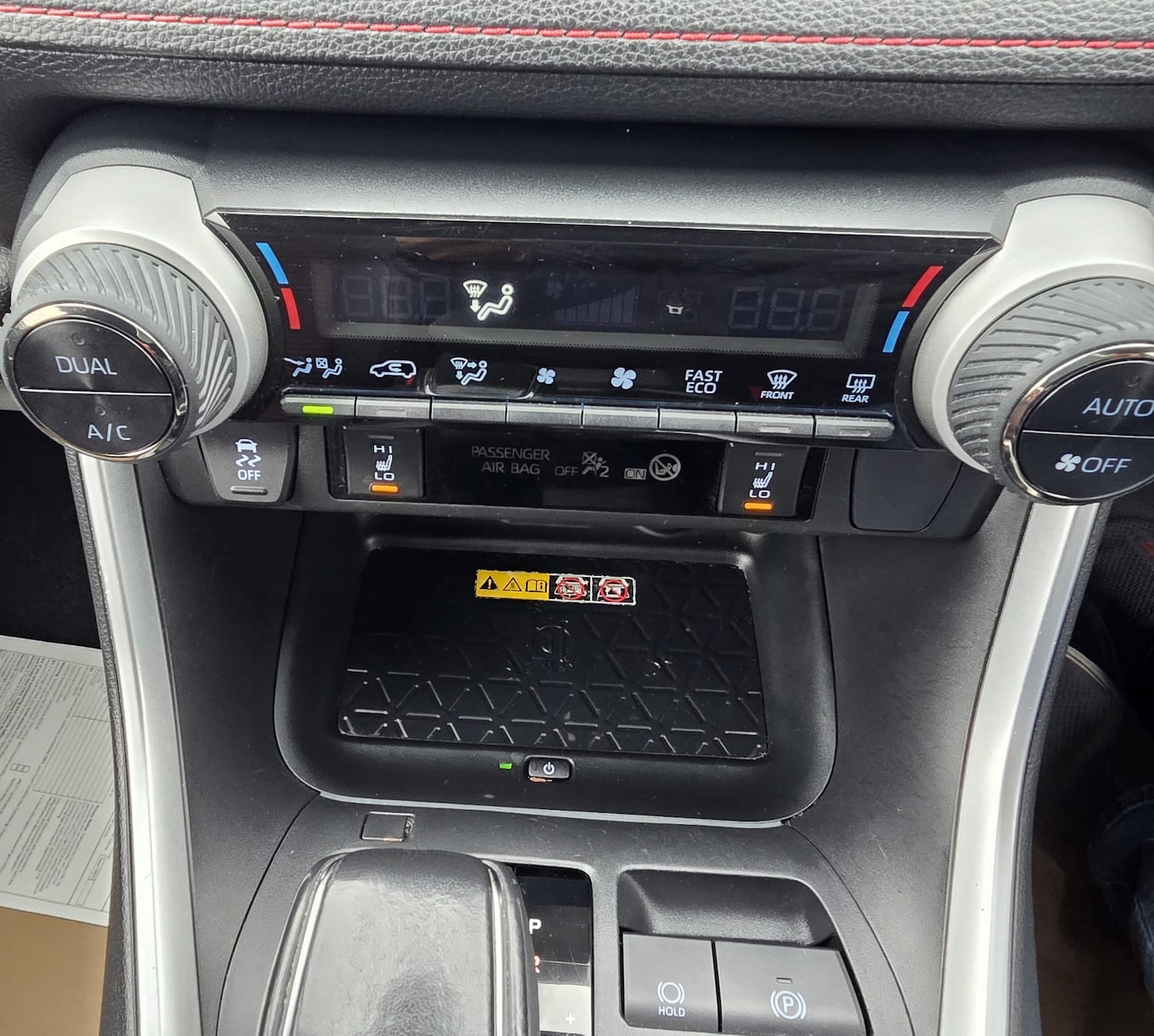 Used Toyota RAV4 2022 for sale - 76357770: Photo 12