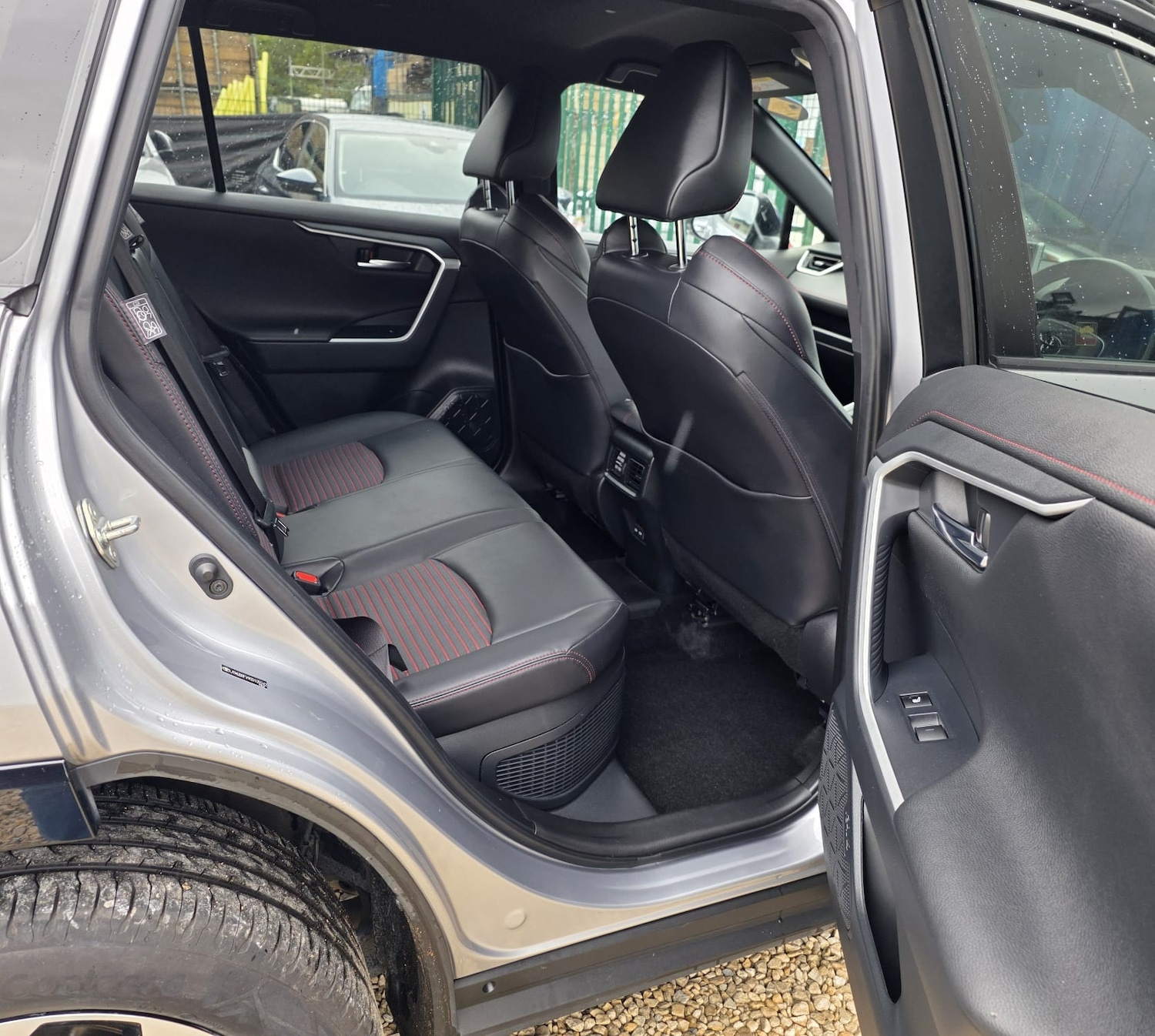 Used Toyota RAV4 2022 for sale - 76357770: Photo 15