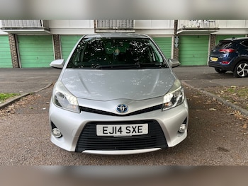 Toyota - Yaris